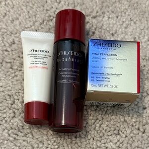Shiseido Activating Essence and Vital Perfection Cream Set